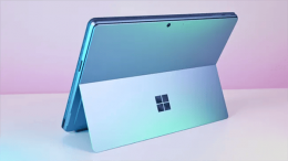 微软小屏Surface系列来袭：Pro版触控笔加持 Laptop版售价或达900美元