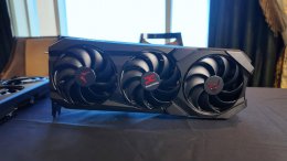 撼讯CES2025发布Radeon RX 9070 XT新显卡 Reaper系列双槽紧凑设计亮相