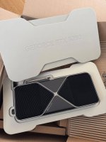 英伟达显卡乌龙事件：玩家买到RTX 5080 却意外收获5090背板？
