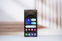 三星Galaxy S25 Ultra评测：AI加持 高频骁龙8至尊版能否再登安卓巅峰？