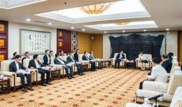 张俊勇亮相国际潮青年会 共商潮青发展大计