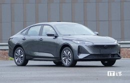 长安欧尚520亮相工信部：2分钟换电 续航515公里