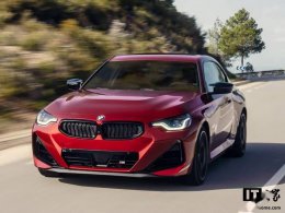 宝马M240i xDrive双门轿跑上市 43.59万起售 四驱加速仅4.8秒！