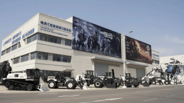 《流浪地球3》开机 徐工机械再度携手 硬核工业科技再升级！