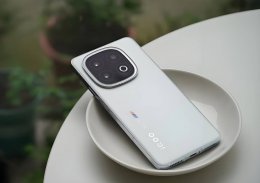 iQOO 13性能旗舰大跳水 3899元入手16GB+512GB版本 性价比爆棚！