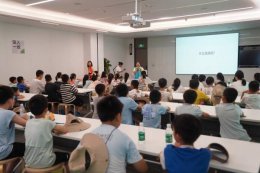 渝北青少年变身“科技特派员” OPPO智能生态园探秘智能通讯之旅
