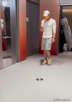 黄子韬徐艺洋滑雪后同行引热议 嘴硬心软互动模式再成焦点