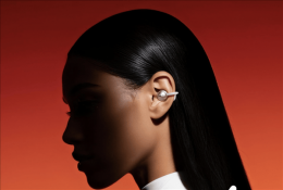 当贝Air 1耳夹式耳机首发告捷：AI功能加持 首日登顶京东新品榜首