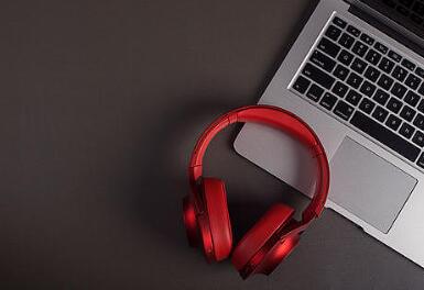 苹果计划2027年春季前推7款新机 含折叠屏及20周年概念款