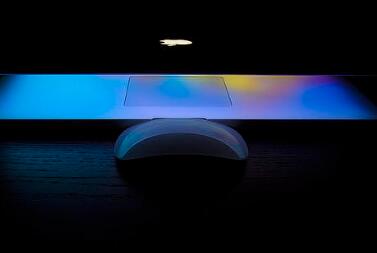 革新电竞体验：罗技GPW5雪豹鼠标HITS技术引领新潮流